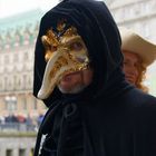 Noch eine Maske