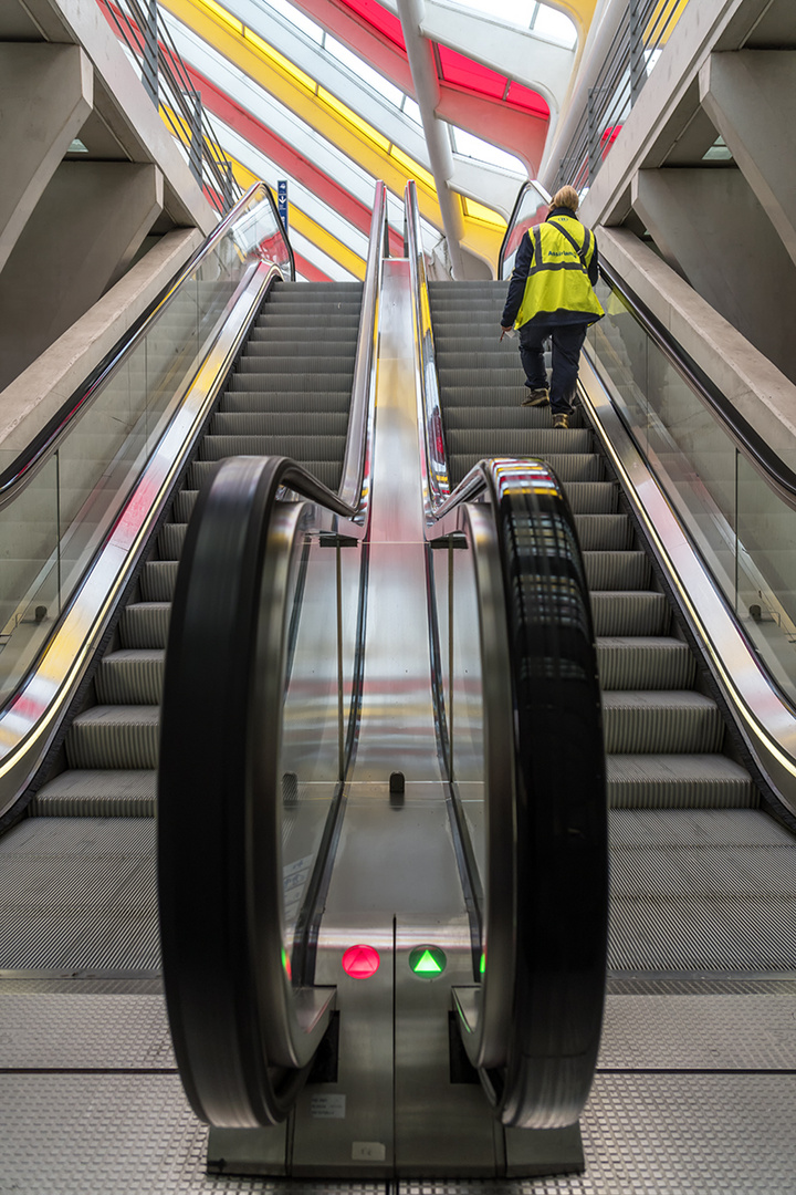 [Noch eine] Rolltreppe