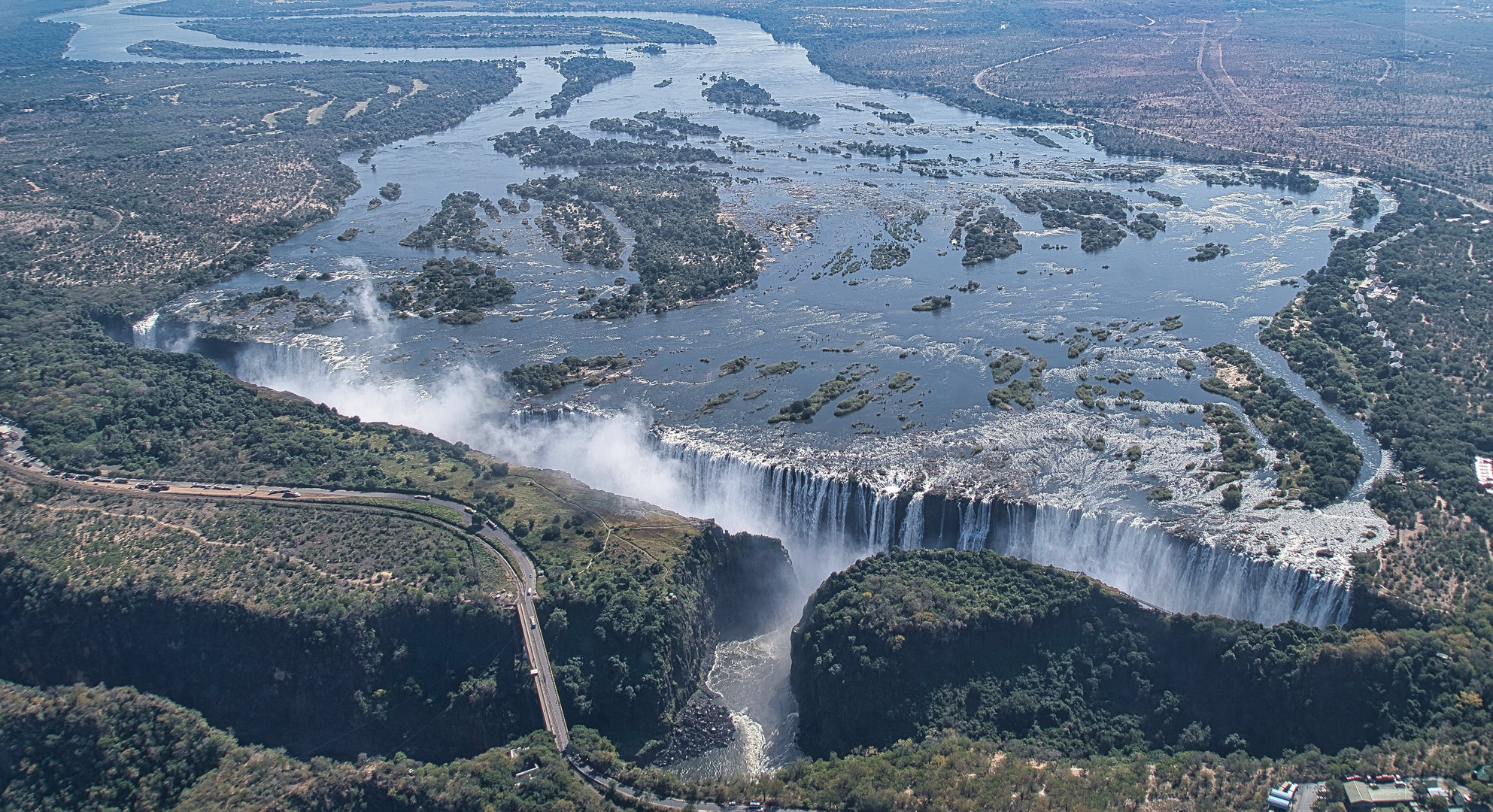 noch eine Total Aufnahme vom Victoria Falls