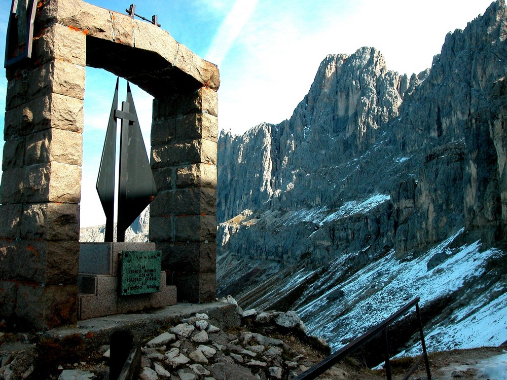 Noch einen Blick auf die Rosengarten Sp. - Cima Catinaccio (2981)...