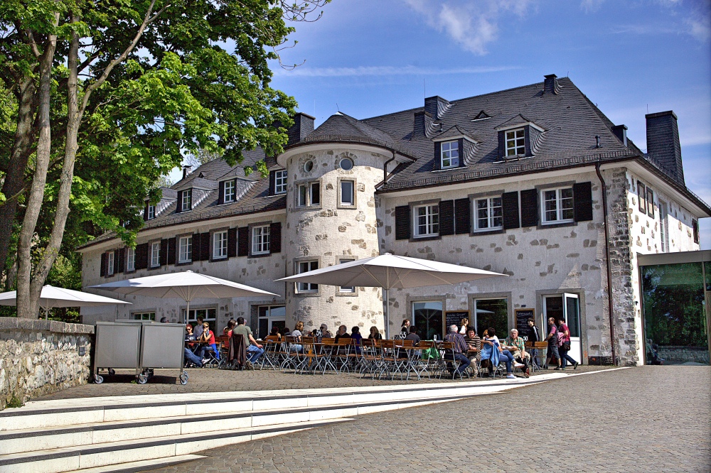 noch einmal ..das alte Haus am Drachenfels