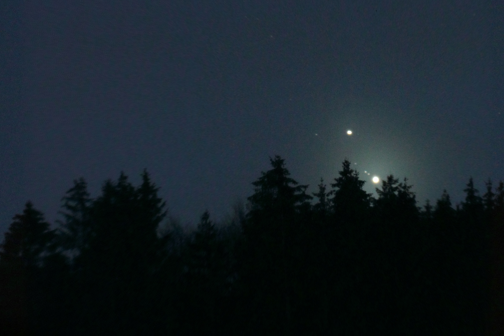 ... noch etwas Weihnachtliches auch von mir ... Jupiter und Saturn "über den Wäldern des Sauerlands"