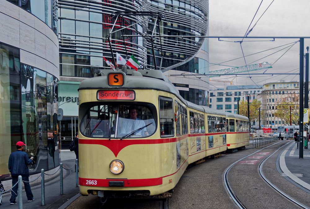 noch fährt die Bahn hier Foto & Bild bus & nahverkehr, straßenbahnen
