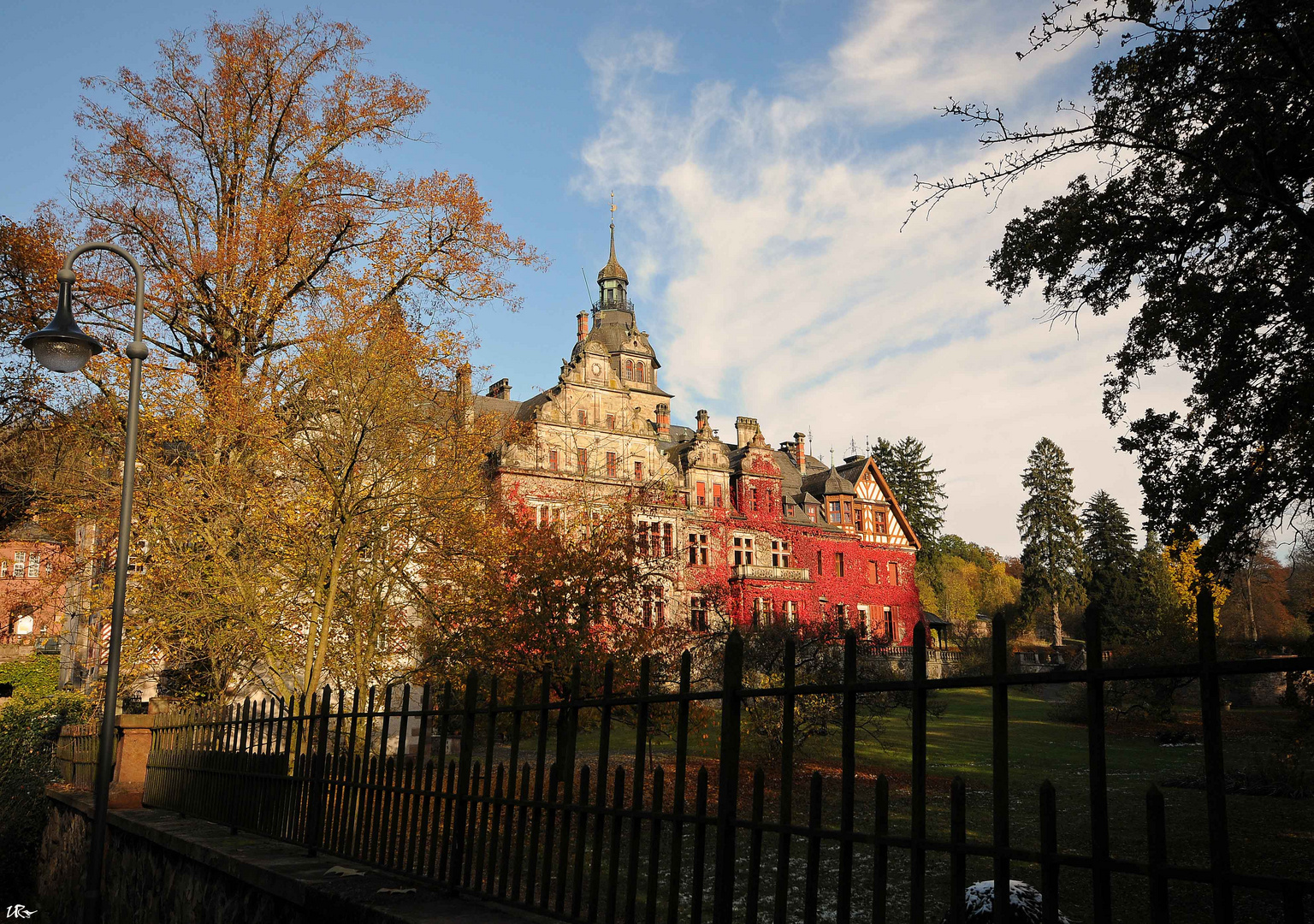 noch „Goldener Oktober“ Schloss Ramholz