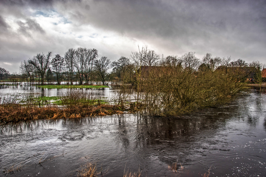 Noch immer Hochwasser ...