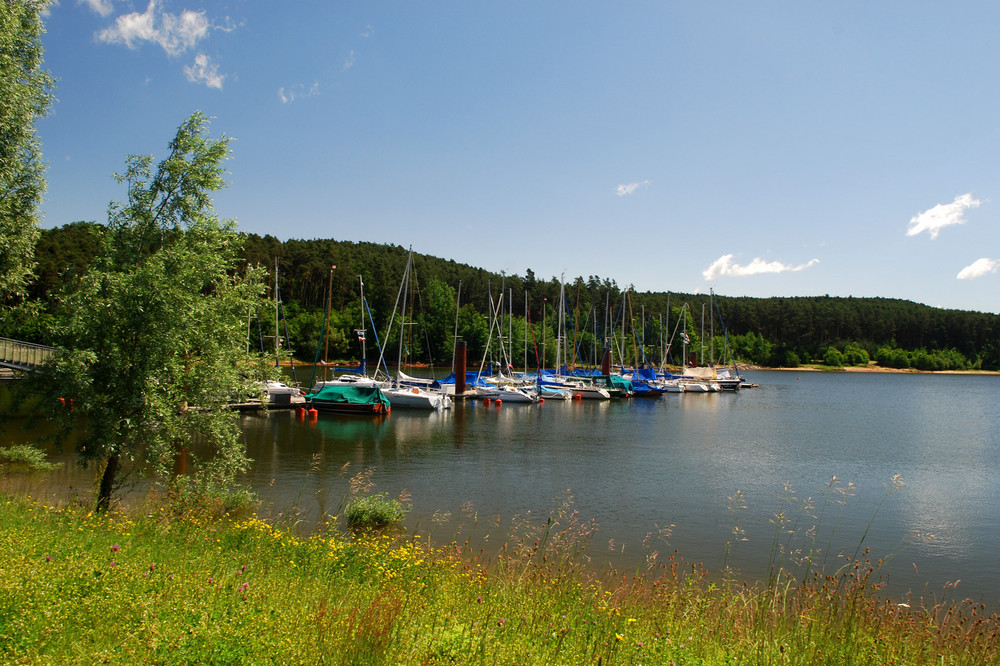 Noch ist es ruhig am Brombachsee