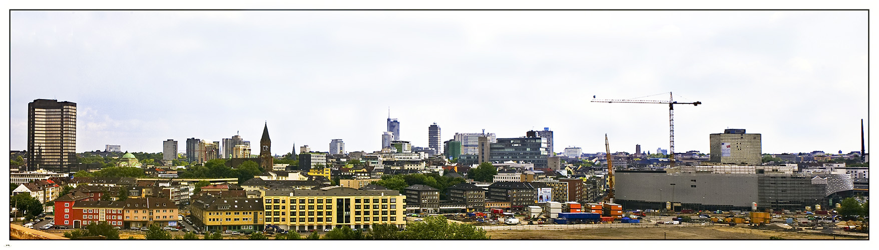 Noch mal in Groß : Panorama der Essener Innenstadt II