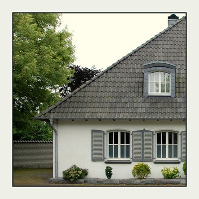 Noch mehr halbe Sachen . Architektur  25