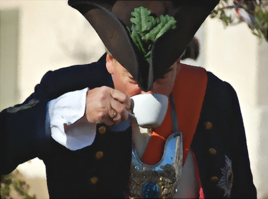 Noch 'n Toast, noch 'n Ei, noch 'n Kaffee, noch 'n Brei, Foto & Bild