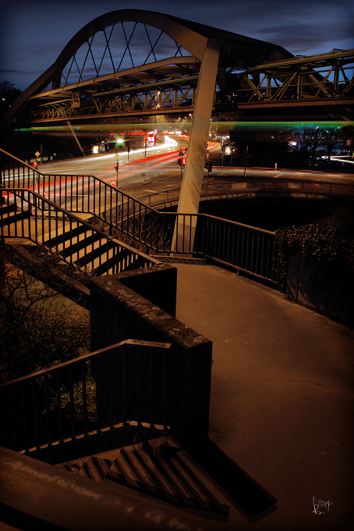 noch ´ne Schwebebahn ...