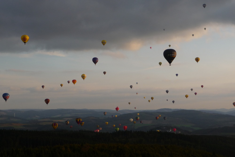 noch nicht so ganz ....über den Wolken...