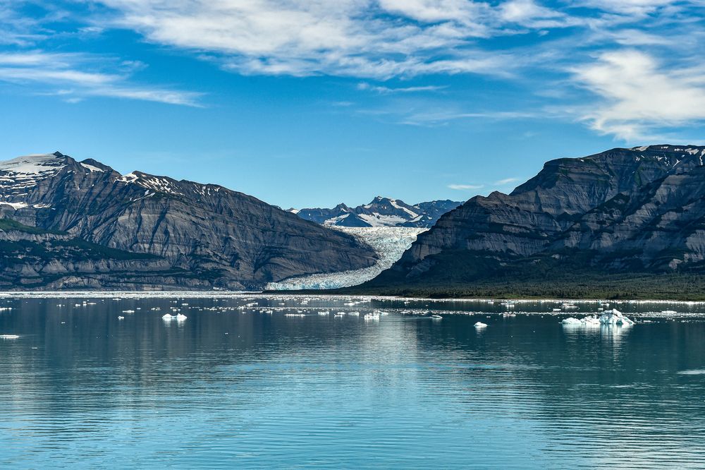 Noch reicht der Gletscher bis zum Wasser.            DSC_5711