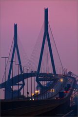 Noch schnell zur Köhlbrandbrücke...