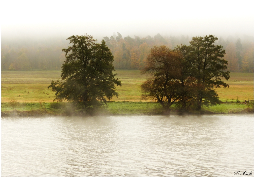 Noch steigen die Nebel aus den Wassern empor ,