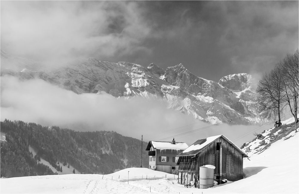 Noch winterlich in Engelberg / OW