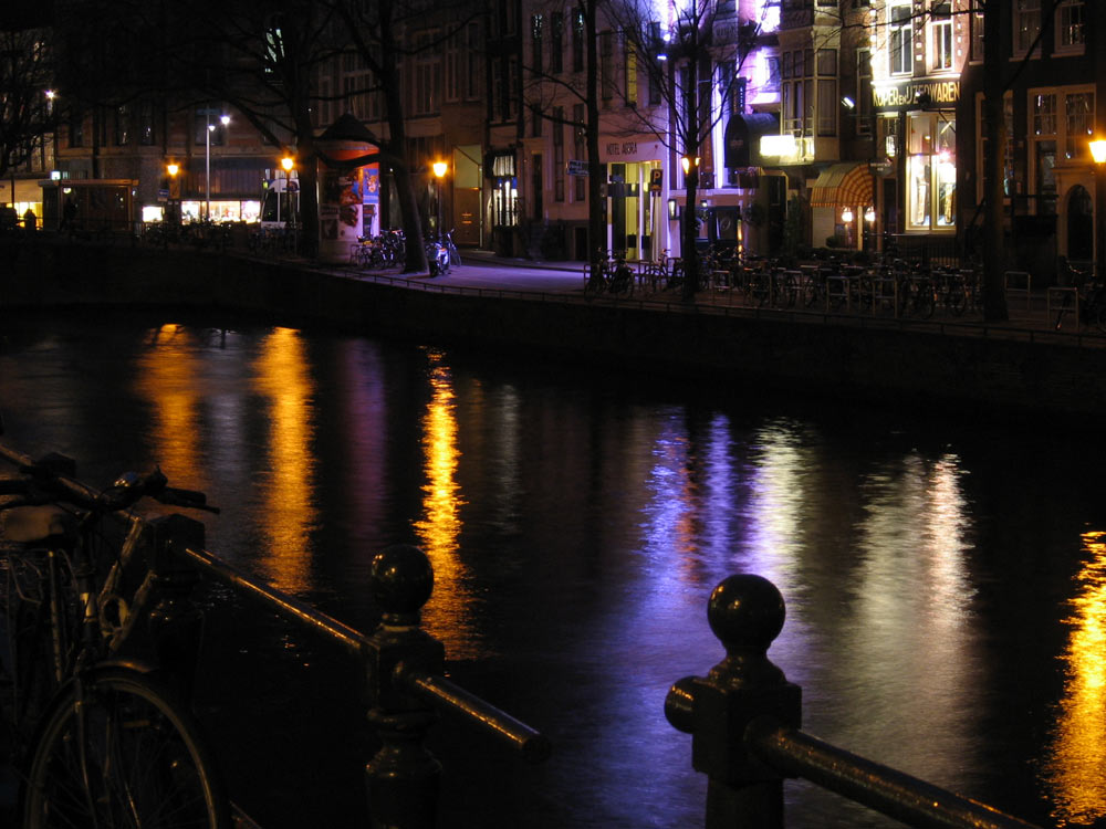 Nochmal Amsterdam bei Nacht.