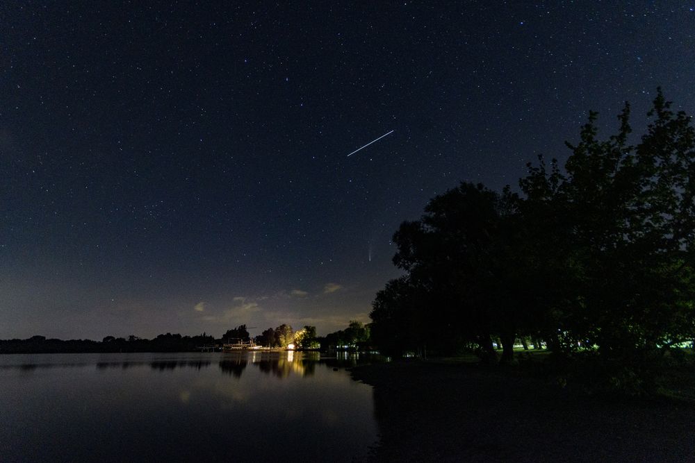 Nochmal NEOWISE und ISS