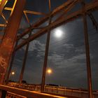 Nochmal Südbrücke bei Nacht und Vollmond