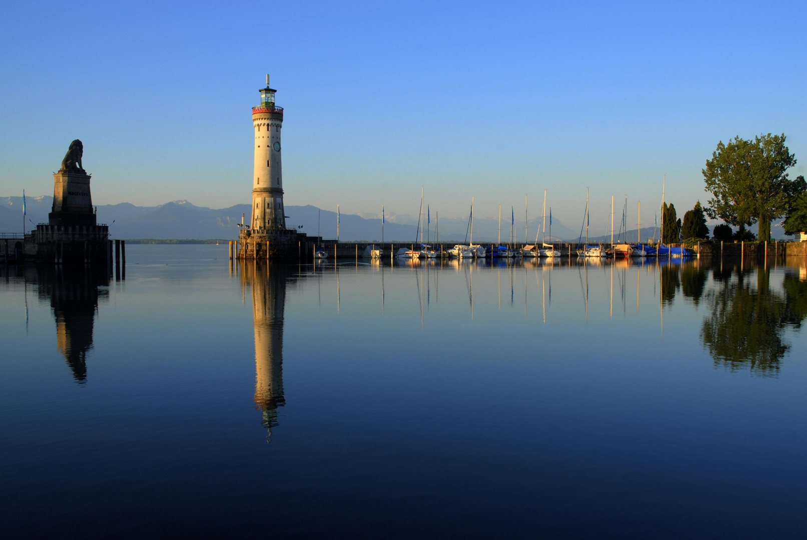 Nochmals blaue Stunde am Leuchtturm