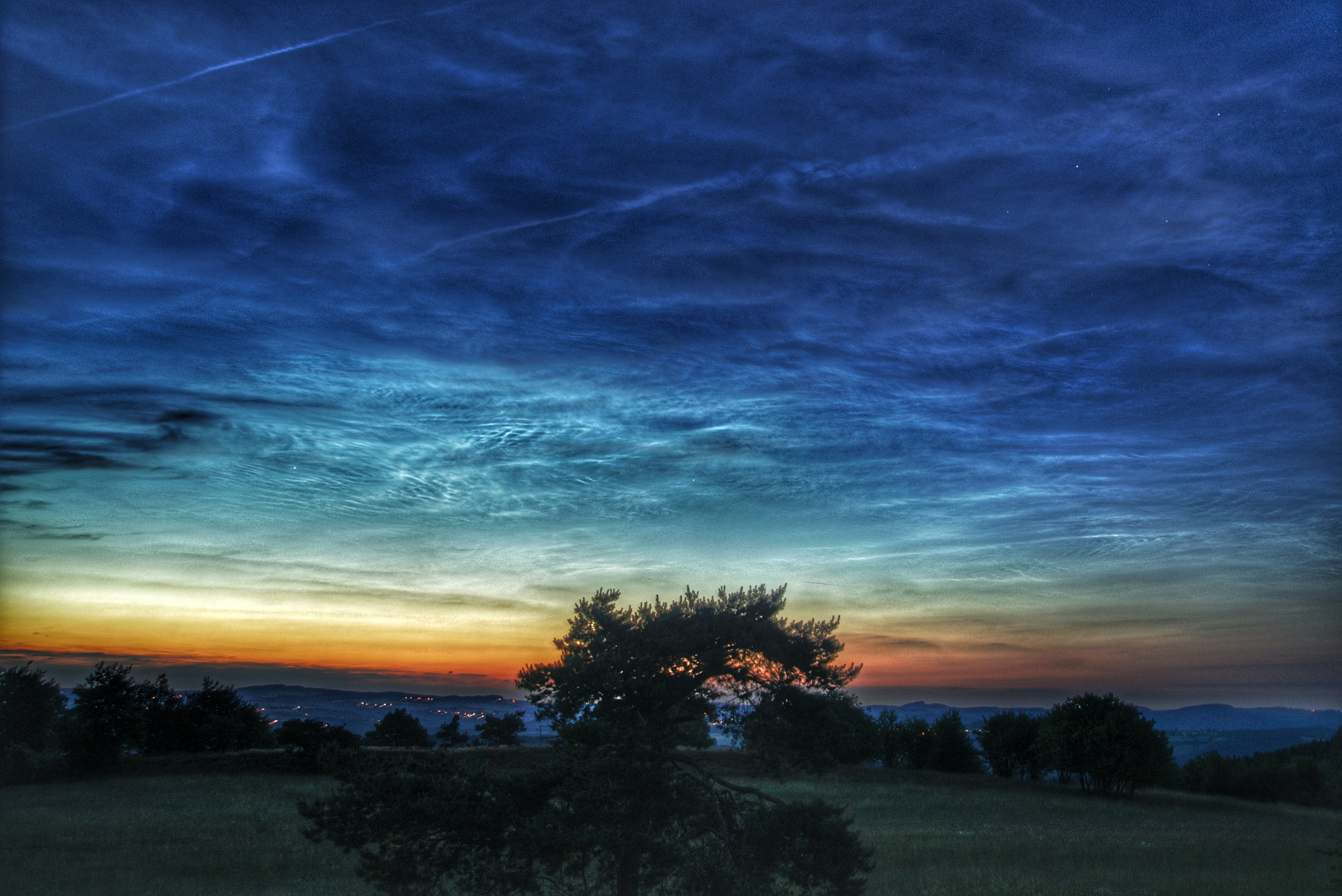 Noctilucent Clouds (NLC) über der Eifel