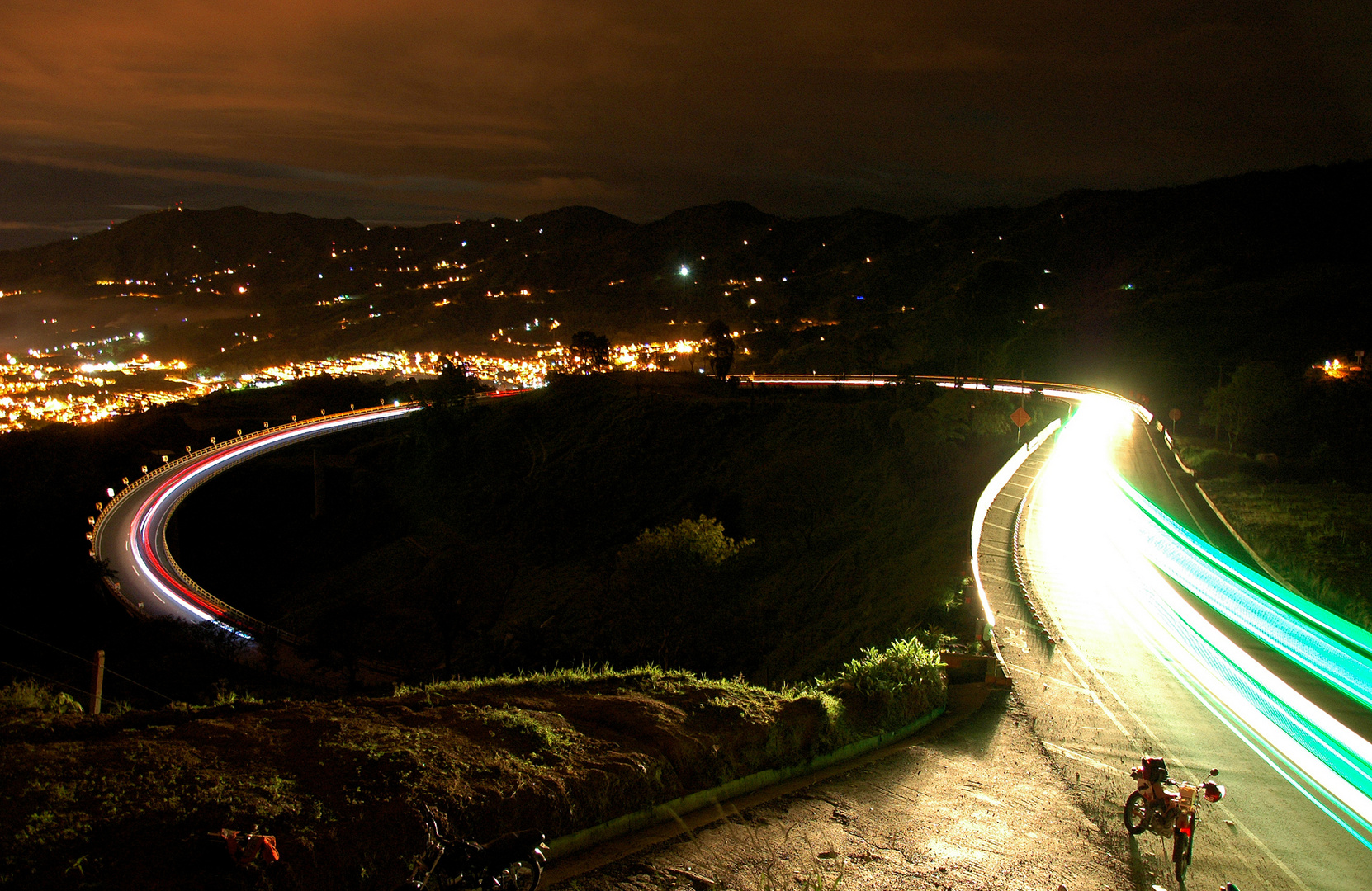 NOCTURNA PUENTE EL HELECOIDAL