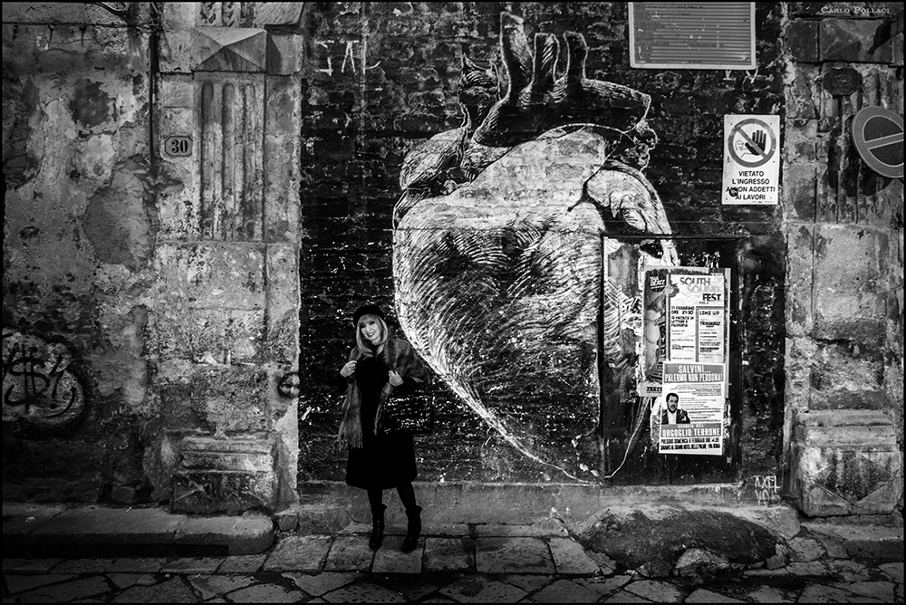 Nocturnal encounters in the old town.