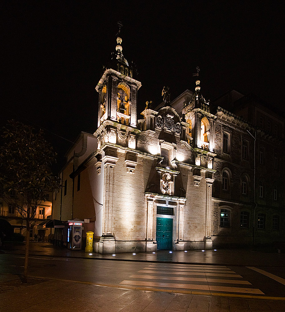 Nocturno de la iglesias de San Froilan. Lugo