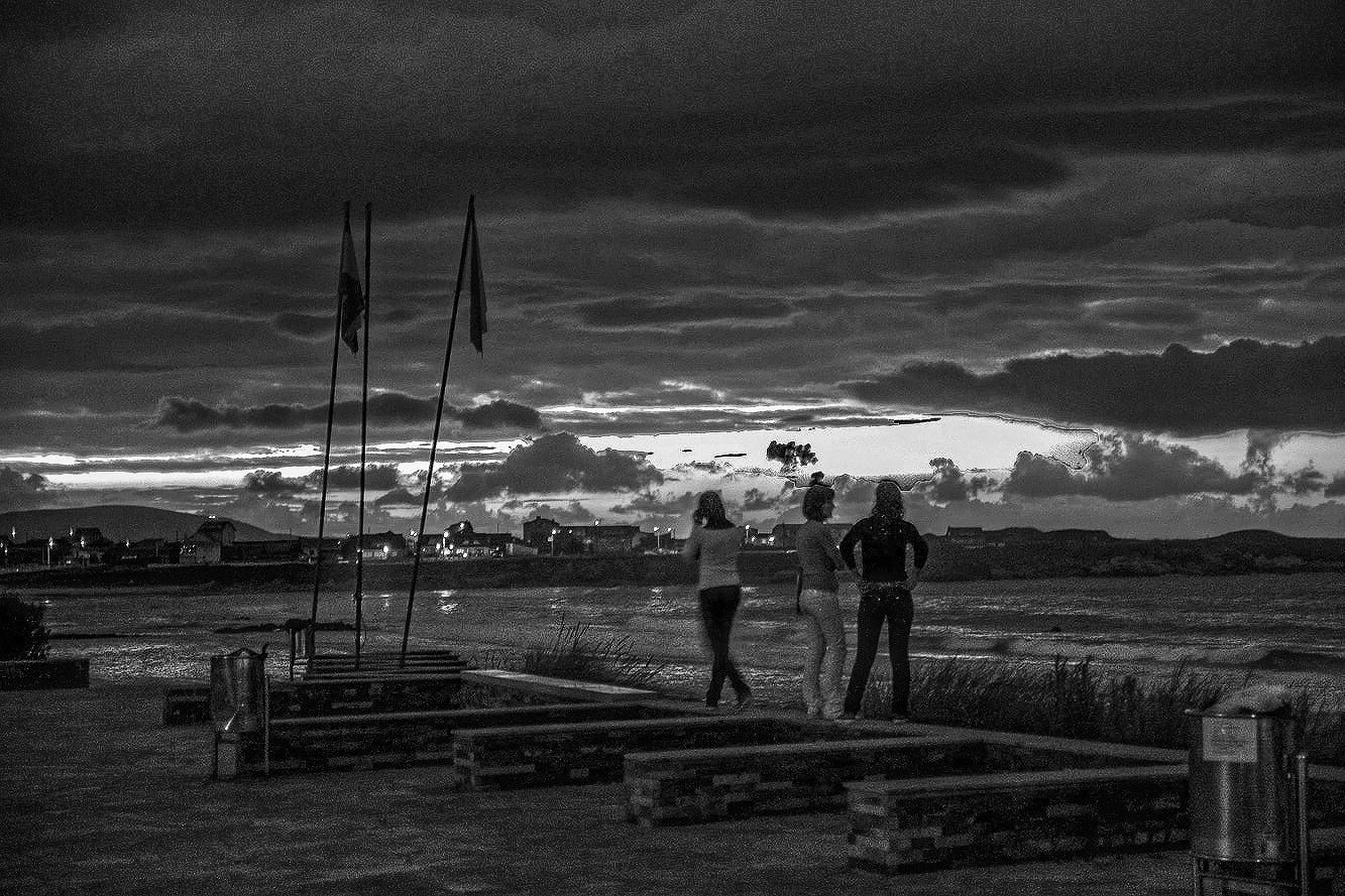 NOCTURNO EN LA PLAYA