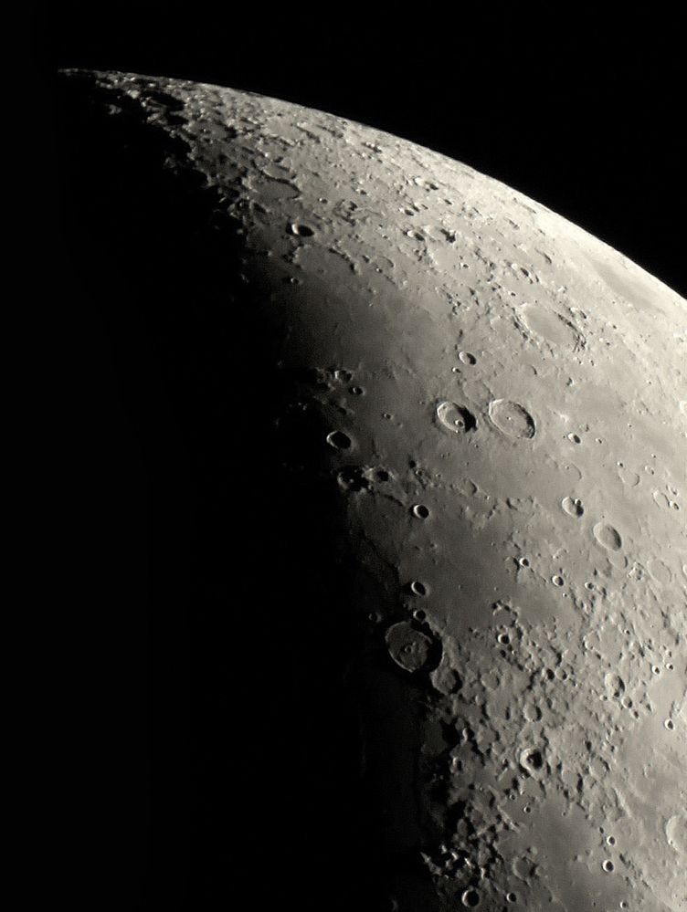 Nördliche Mondregion am 06.03.2014 um 19:47 Uhr