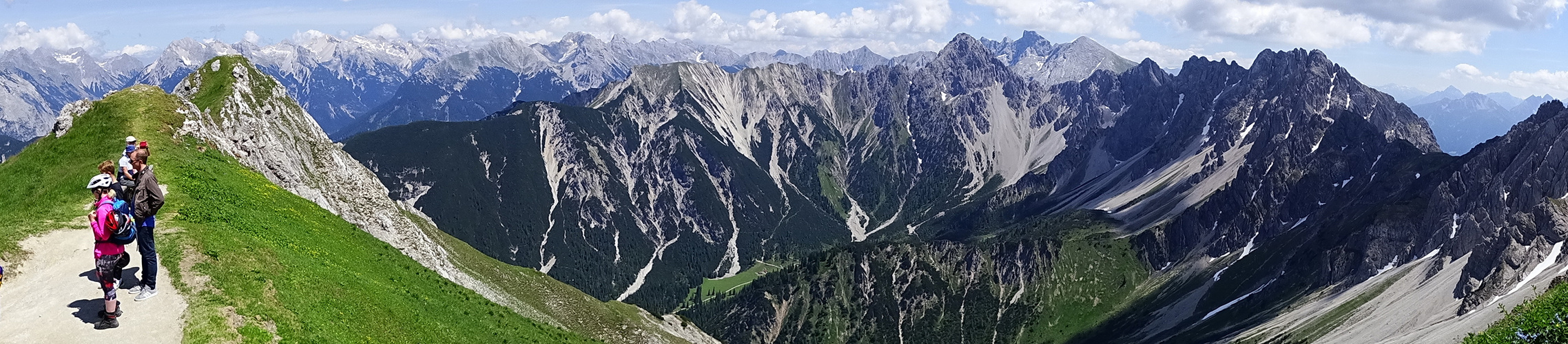 Nördlinger Bergpanorama Tirol