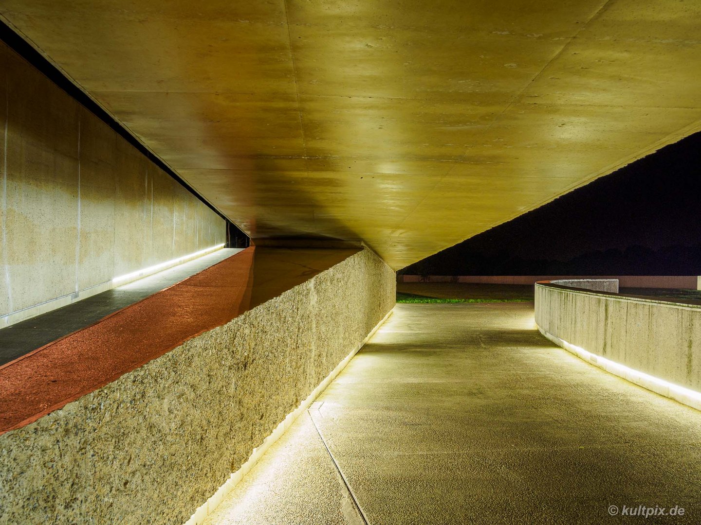 Nog een nachtje onder de brug in Vroenhoven