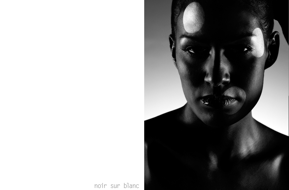 - noir sur blanc -