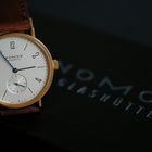 Nomos Tangente