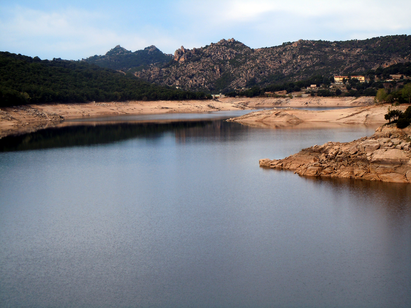 Non solo mare " Lago di Gusana"