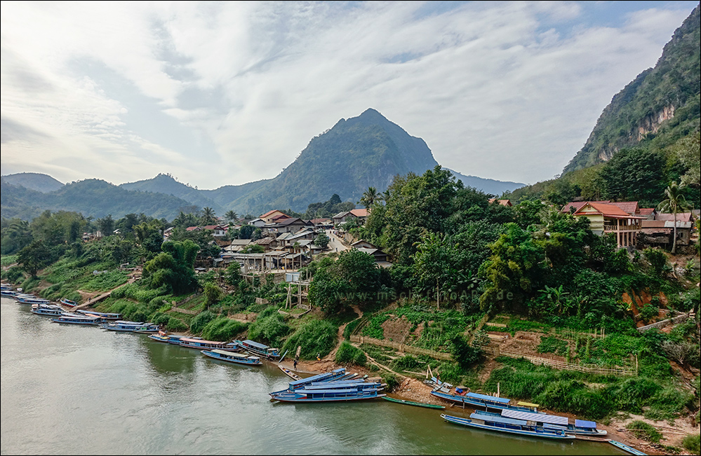 ~~~ NongKhiaw ~~~