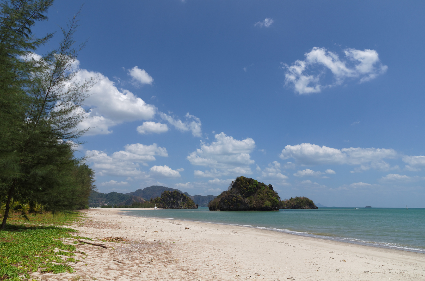 Noppharat Beach beim J2B Resort, Krabi, März 2014