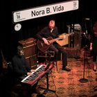 Nora B. Vida live 2021-07-25 (Foto von Freetime Photography) Band+Bühnenbild