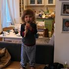 Nora mit Tin Whistle