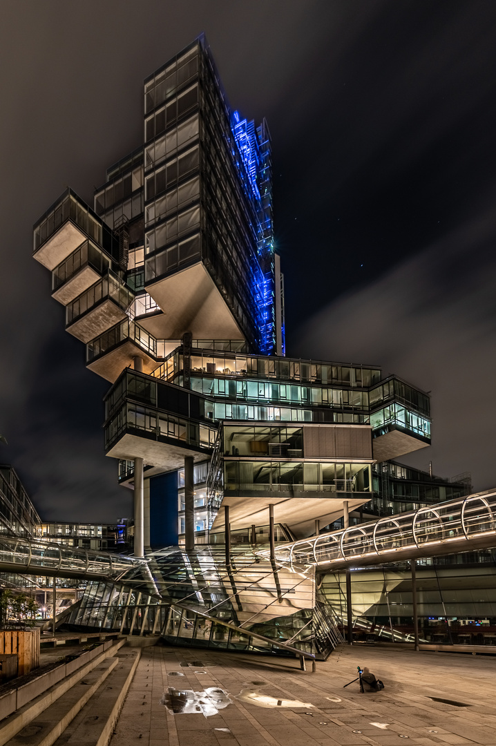 Nord LB Bürogebäude - Der Fotograf