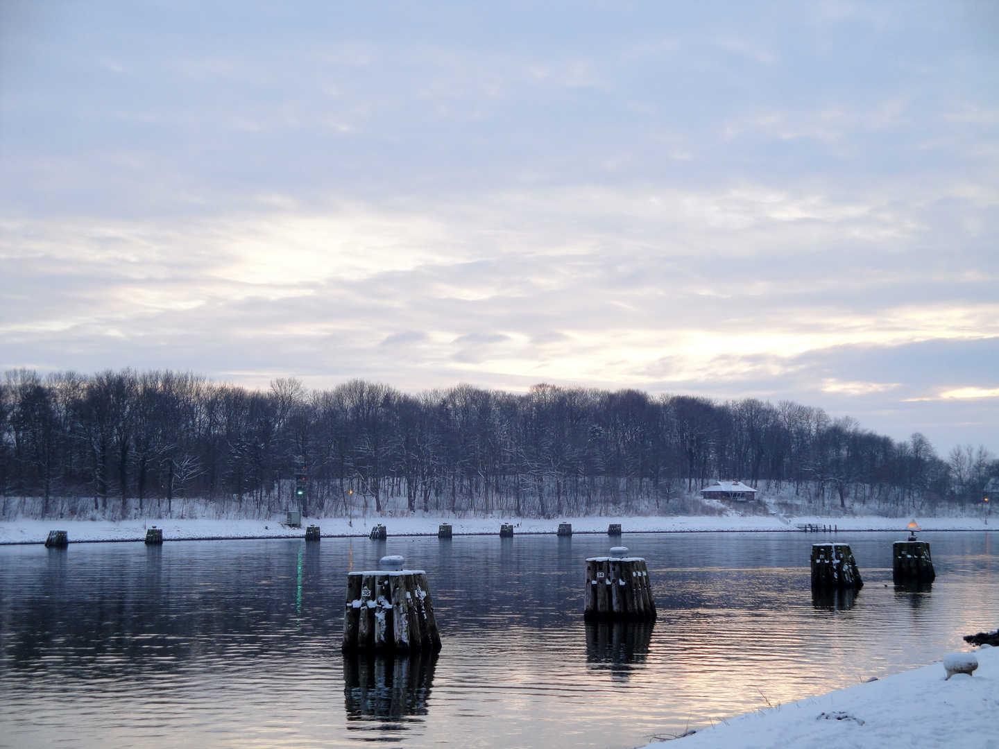 Nord-Ostsee-Kanal im Winter