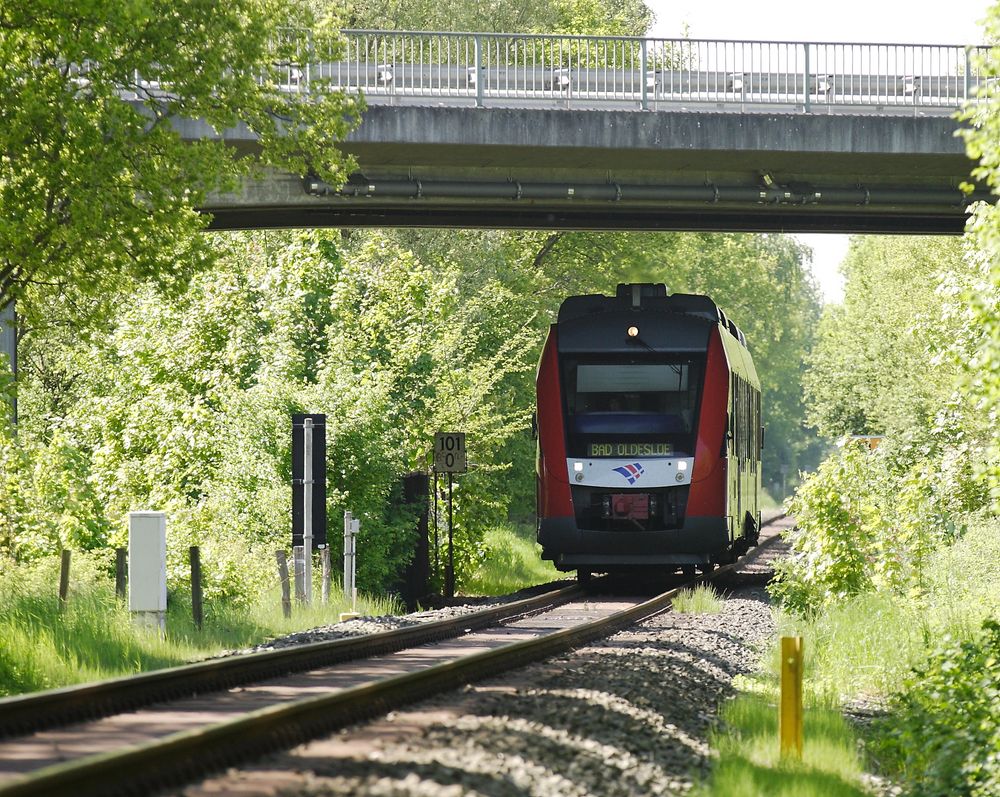 Nordbahn unter Brücke