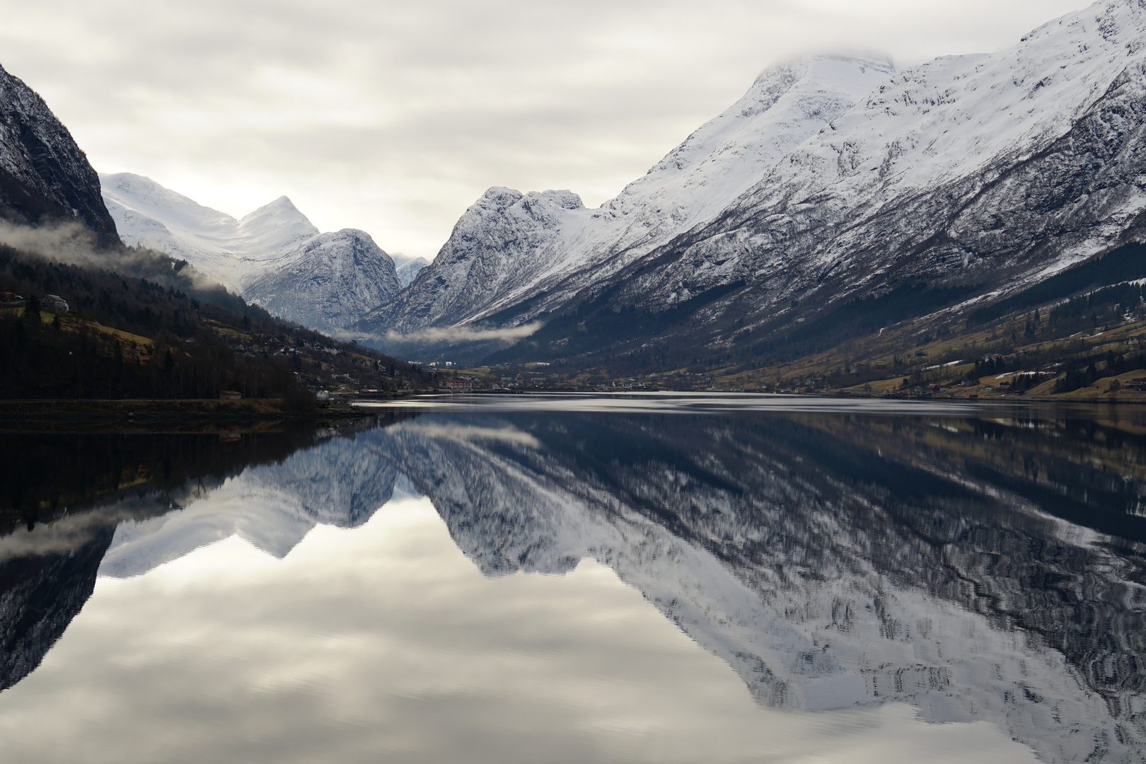 Nordfjord, Loen