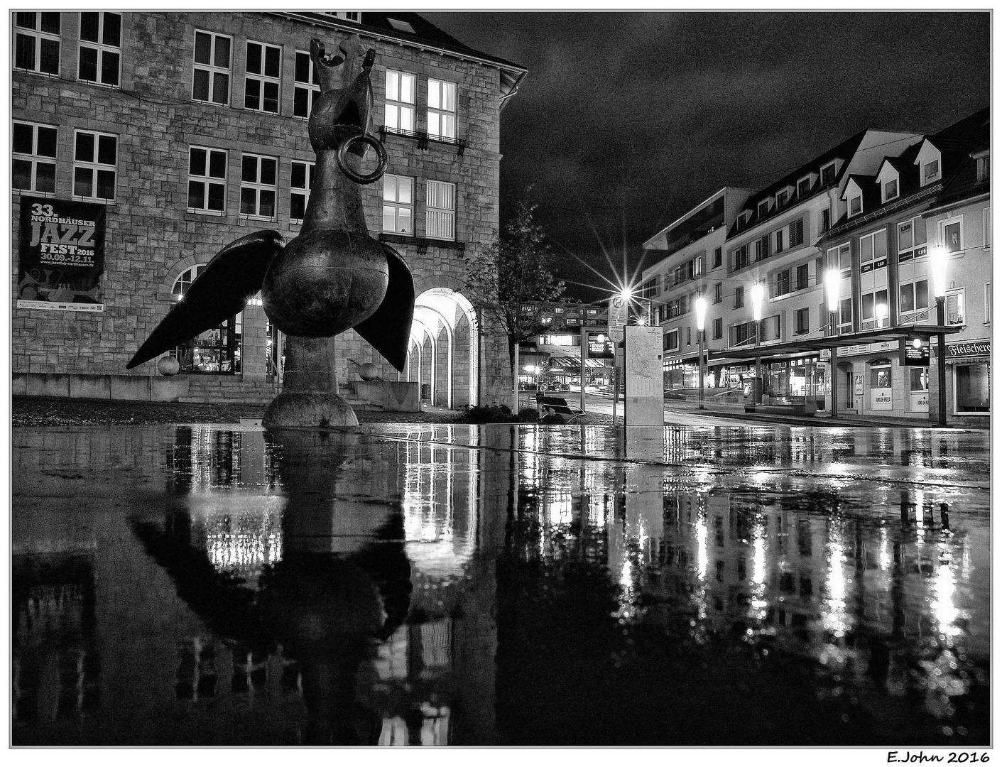 Nordhausen am Harz, Markt, am Brunnen