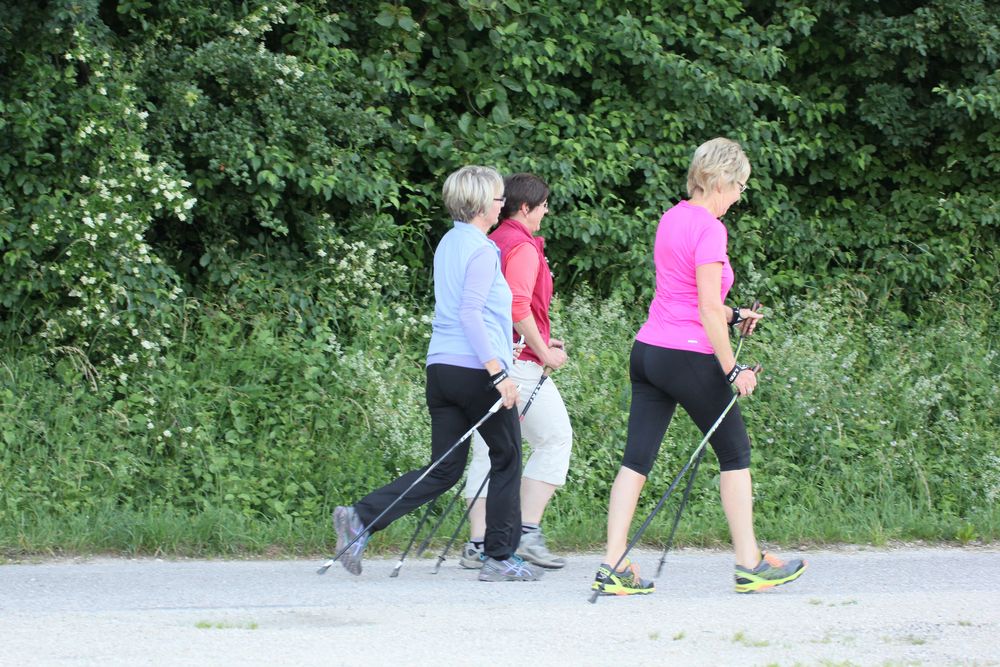 Nordic Walking Foto & Bild erwachsene menschen, alltagsereignisse