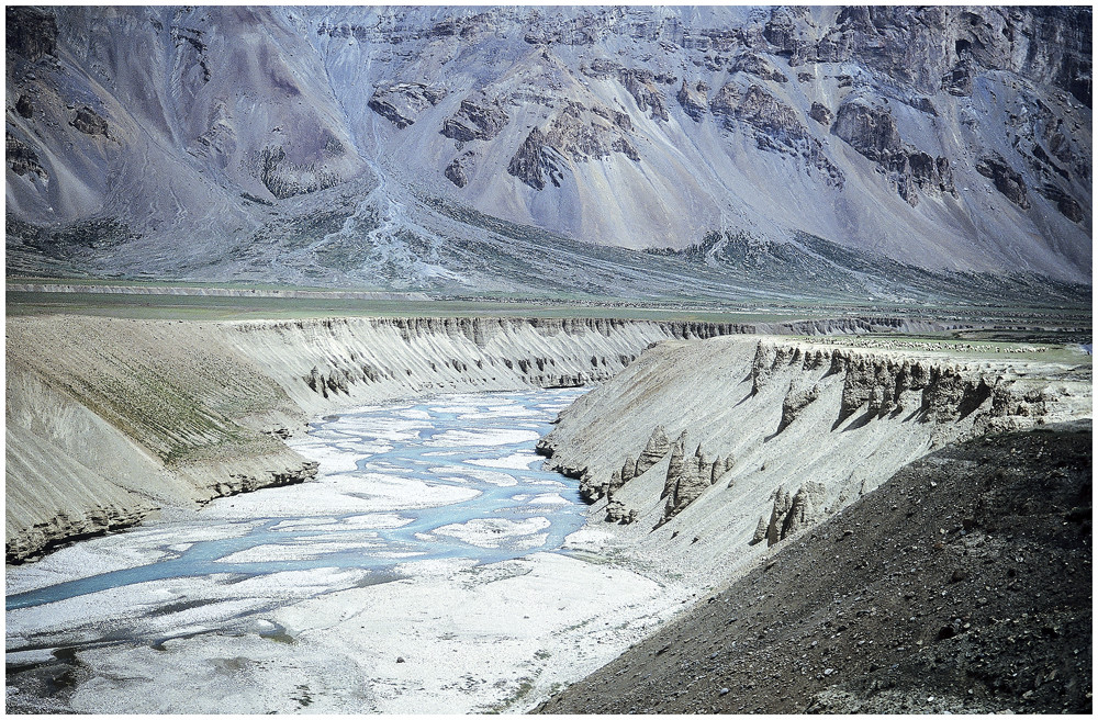 NORDINDIEN - LADAKH - ZWISCHEN HIMMEL UND ERDE - KYLONG - BARALACH LA (116N)