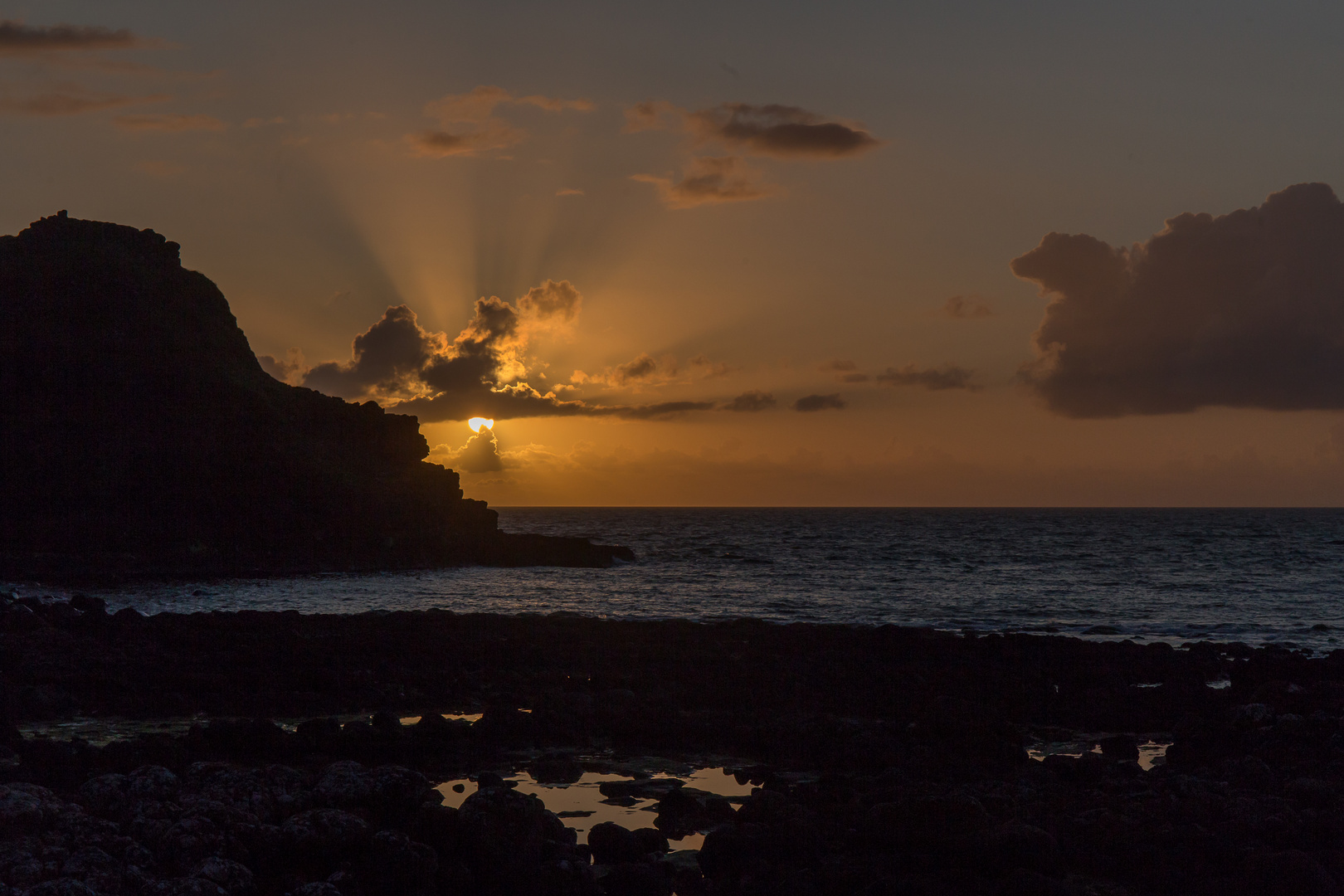 Nordirland - Sonnenuntergng am Giant´s Causeway