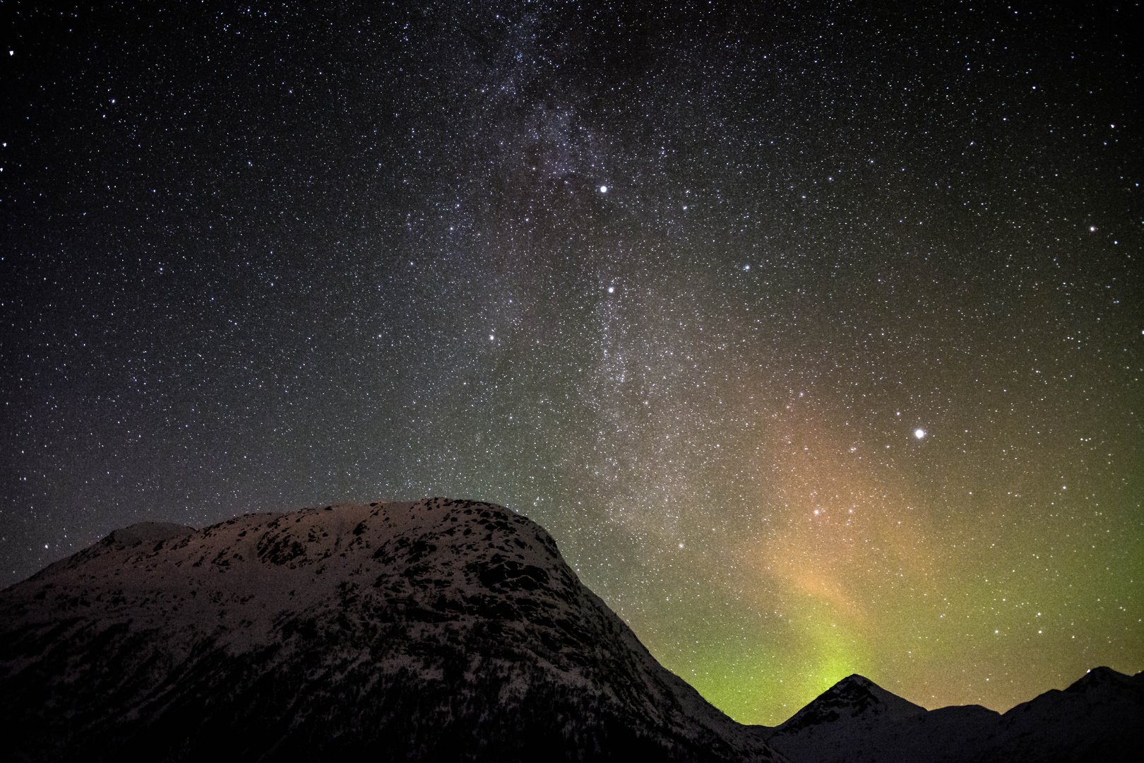 nordlicht über Sortland in Norwegen