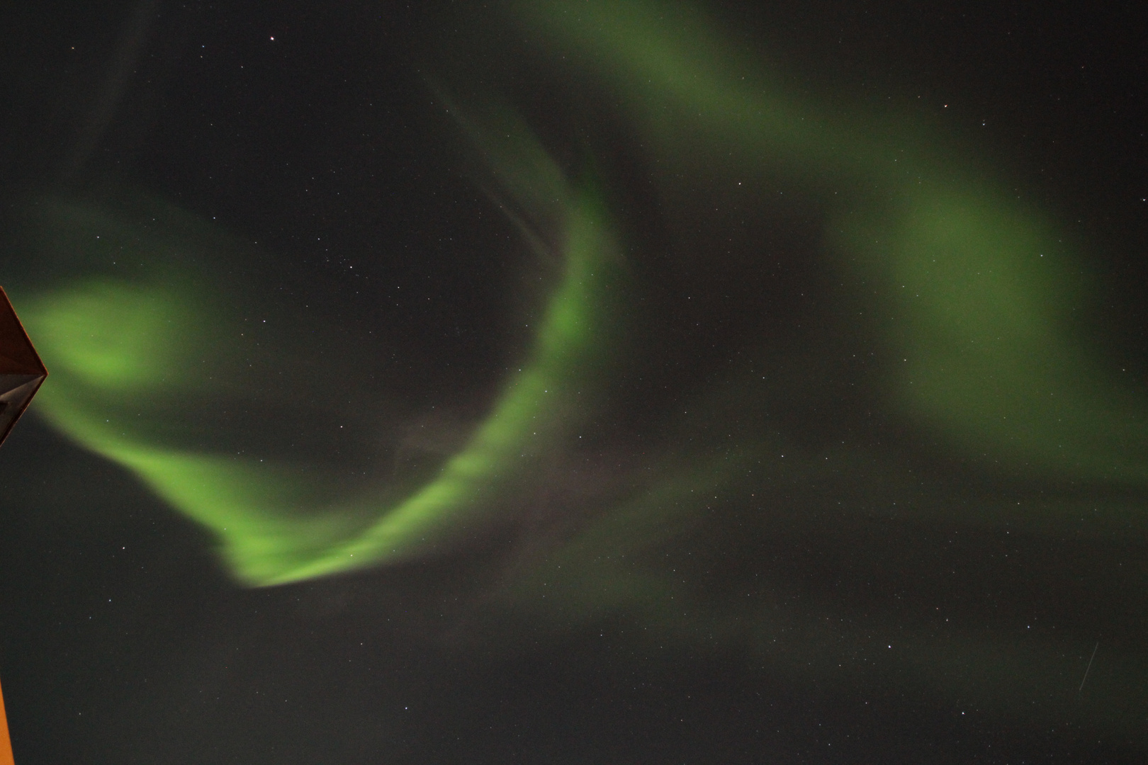 Nordlys og stjerneskudd (20.sep.2010) f