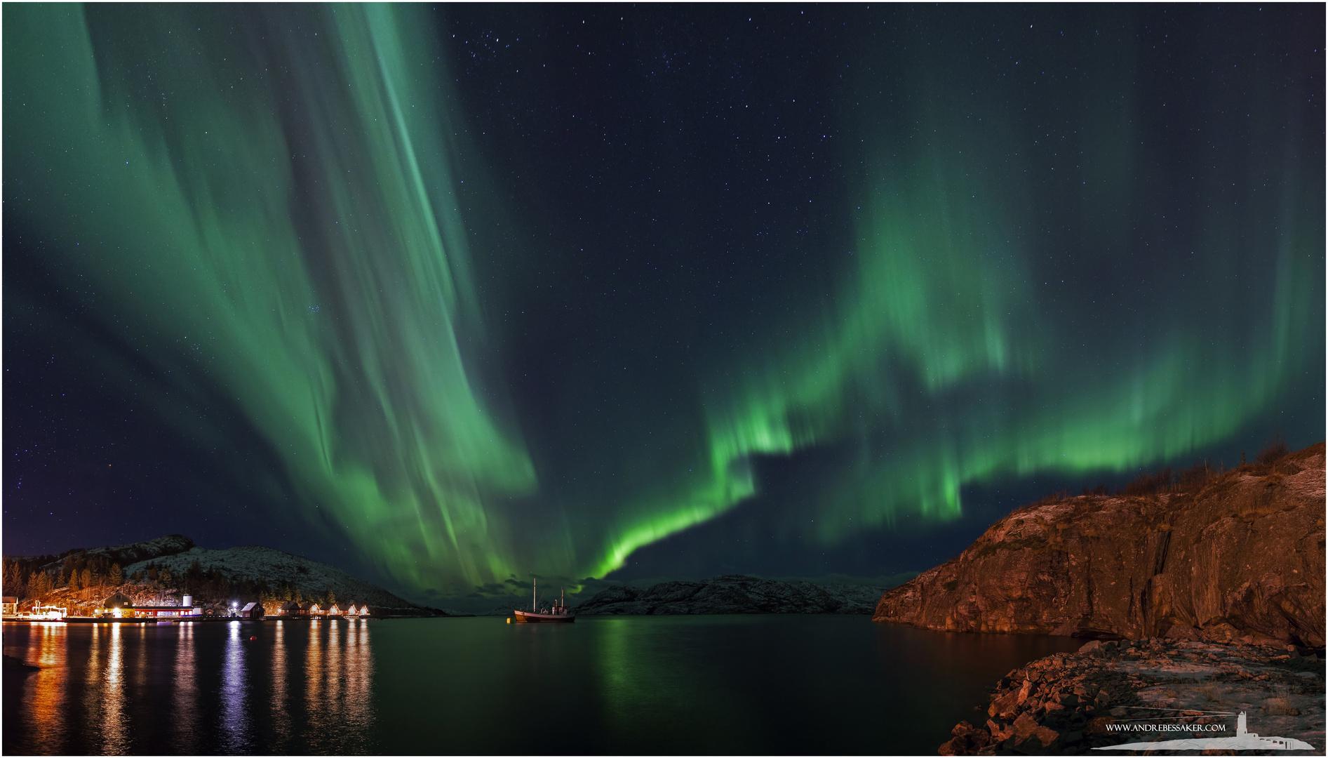 Nordlys over Midtnorge