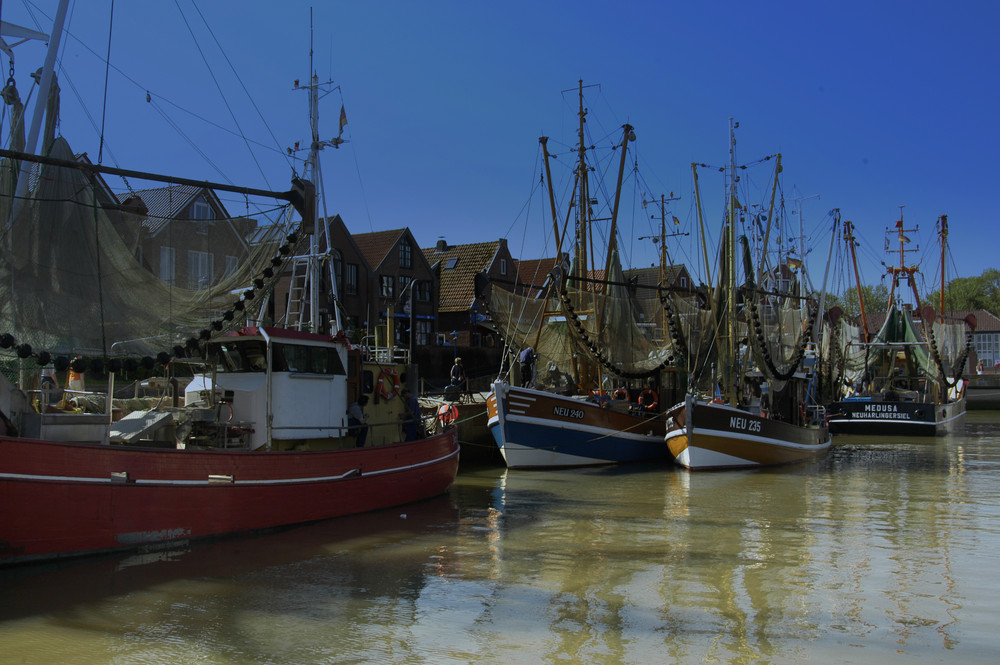 Nordseehafen Neuharlinger Siel